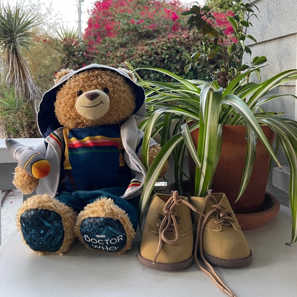 Doctor Who Build a Bear - Picture 1 of 3